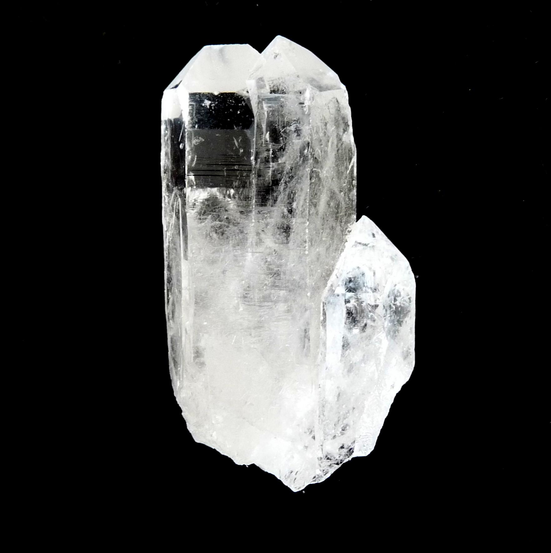 Křišťál - seskupení krystalů (86,4 g)